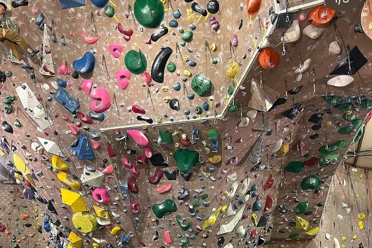 ボルダリング研究会(クライミング)